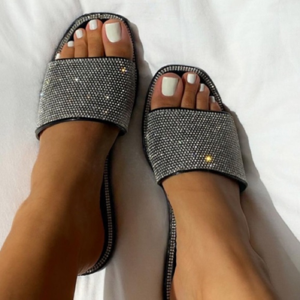 Black sparkly slide sandals
